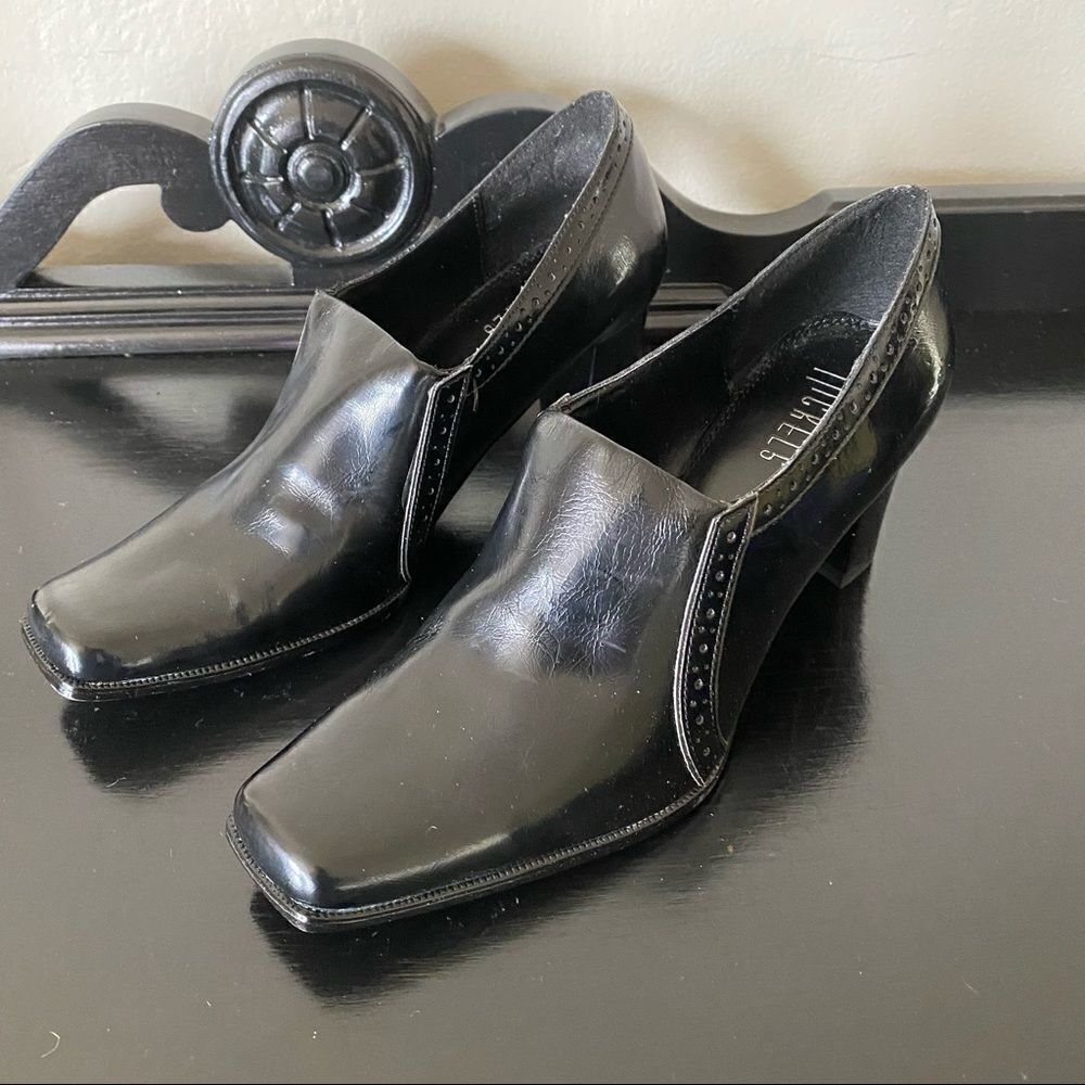 Nickels Begonia Black Heels
